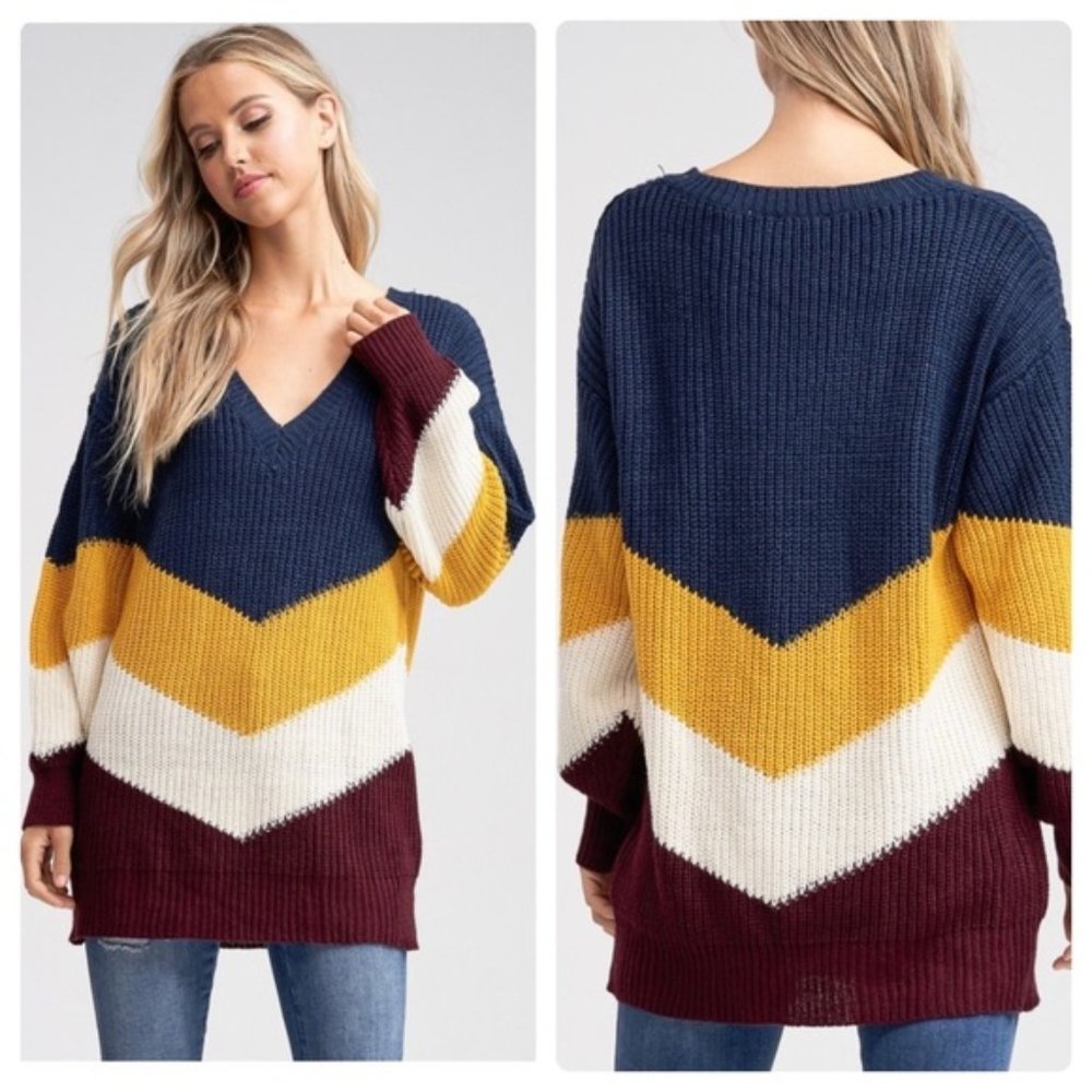 Stylish Chevron V-Neck In Perfect Color Blend- NEW - Picture 5 of 11